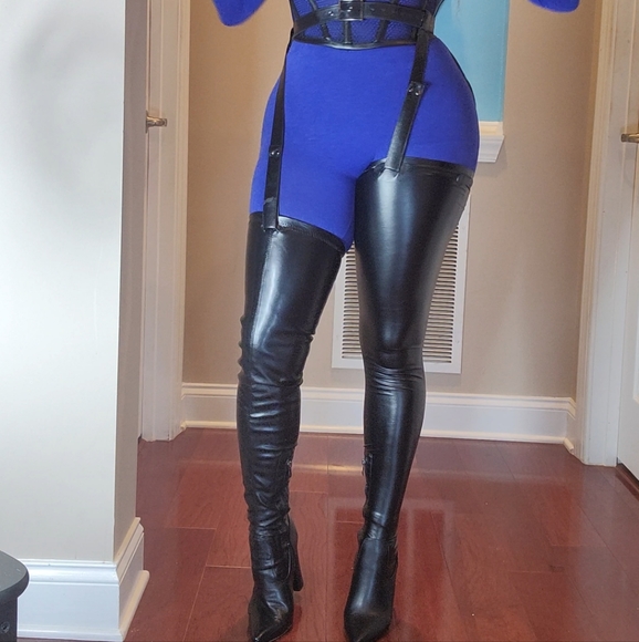 Crotch high super high chunky heel boots - Picture 4 of 8